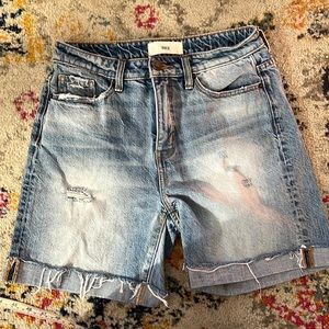 BKE parker shorts 25 can fit a 26